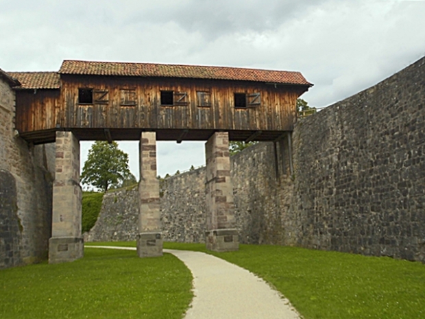 Groß Wallbrücke Festung Rosenberg / Burggraben 