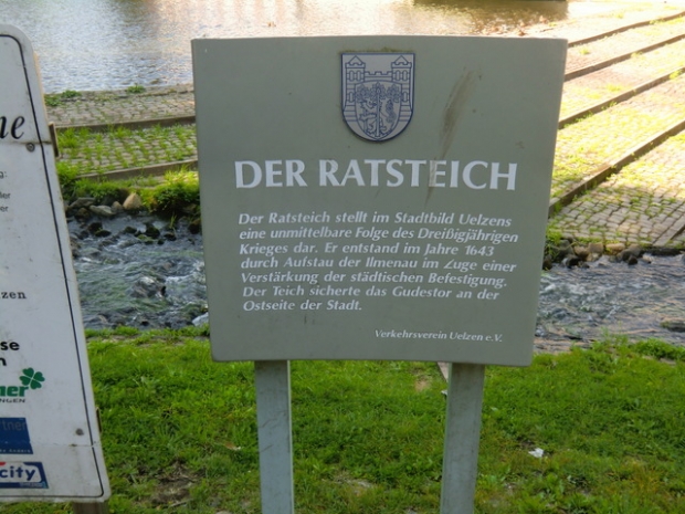 Gudesstraßenbrücke / Ratsteich ( Ilmenau )