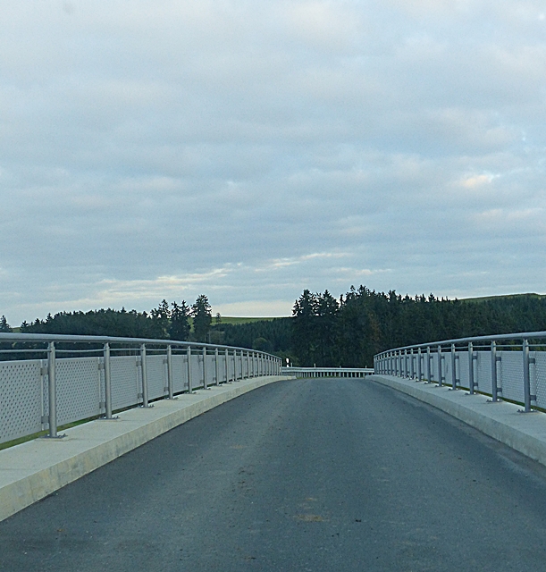 Ortsstraßenbrücke am Zipfelteich / A 9 Autobahn Berlin - München