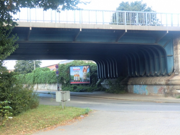 EÜ Strecke Lüneburg - Hamburg / Ilmenau und 2 Straßen und 1 Industriegleis