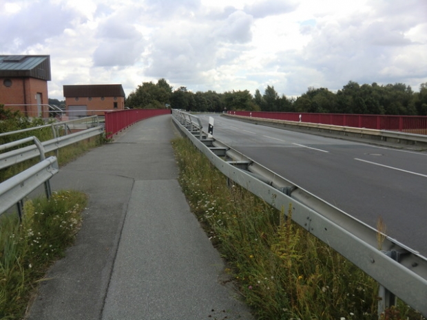 B 209 Bundesstraßenbrücke / Elbe - Seitenkanal