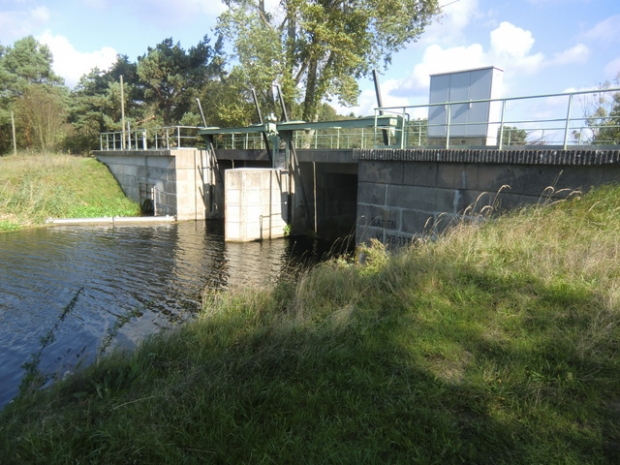 Waldstraßenbrücke / Zarow