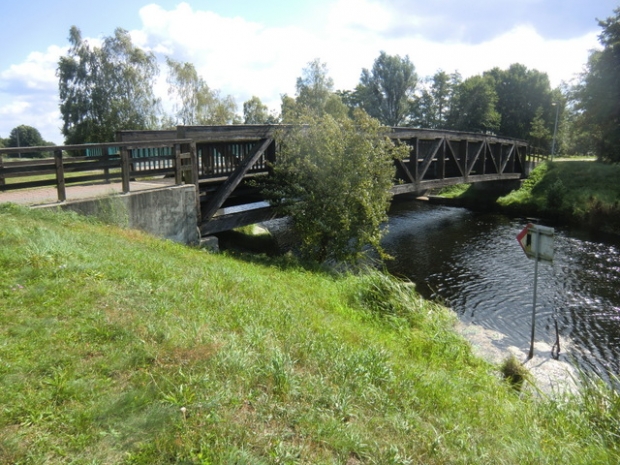 Rad- und Fußwegbrücke / Zarow
