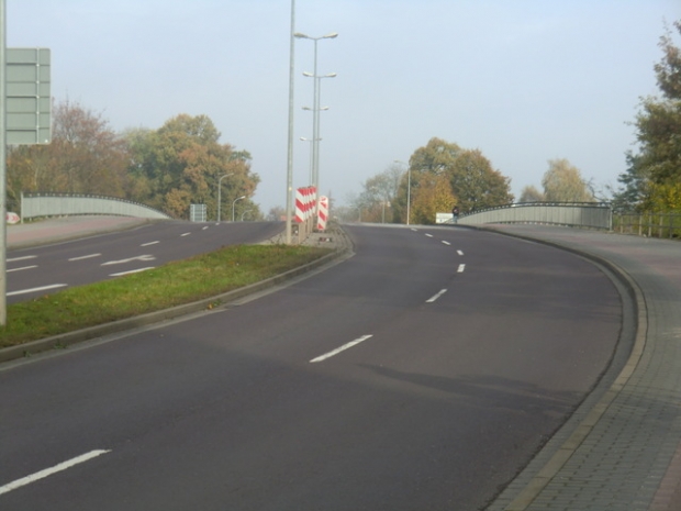 B 107 Bundestraßenbrücke / Elbe - Havel - Kanal