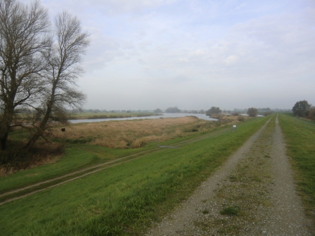 Fahrwegbrücke am Deich / Wasserwirtschaftlicher Ausgleichgraben