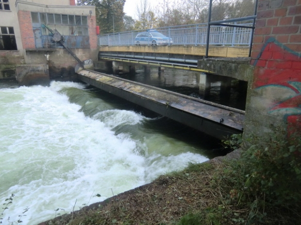 Inselwegstraßenbrücke / Havelwehrarm Vorderarche