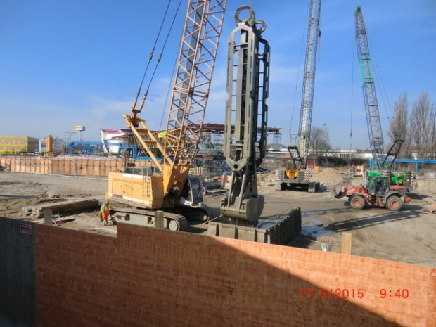 Rohrleitungenbrücke / Industriegleisanlage