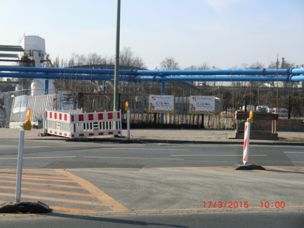 Rohrleitungenbrücke / Sonnenallee