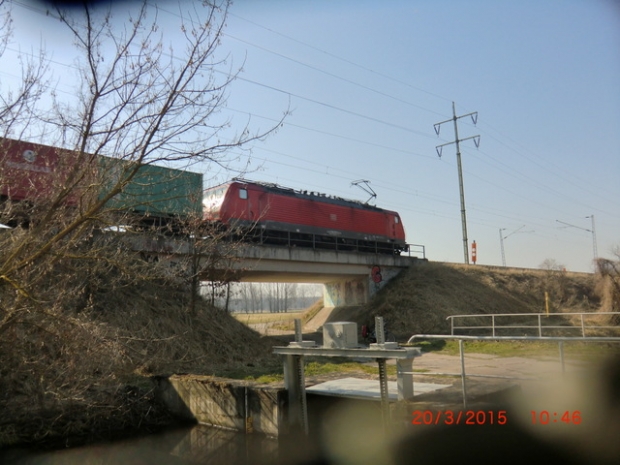 EÜ Strecke BAR im Südabschnitt / Feldstraße, im Bildhintergrund