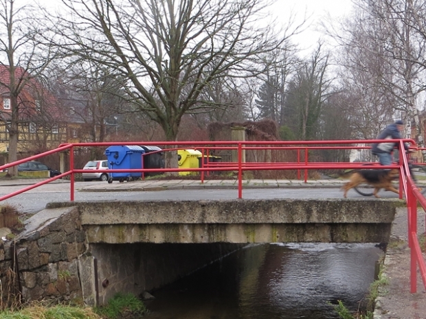 Straßenbrücke Weg - der - Freundschaft / Raudabach