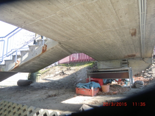 Fußwegbrücke Restaurant - Gartenhochplateau / Durchgang