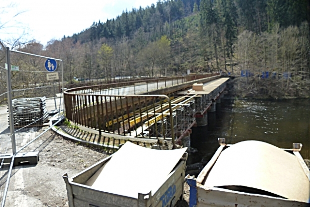 Elisabethbrücke L 1102 Lobensteiner Straße / Saale Beginn einer Sanierung