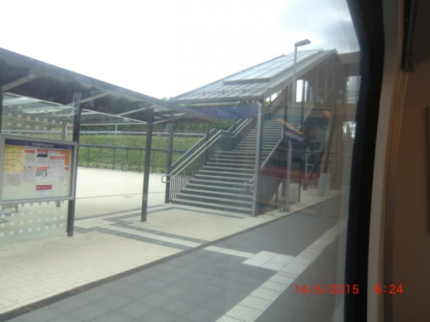 Zuwegbrücke / EU BAR im Bahnhof Ludwigsfelde - Struweshof