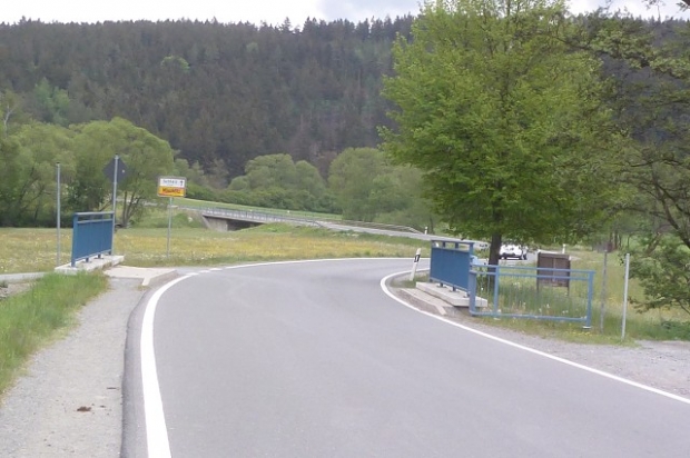 L 2357 Burgker Straßenbrücke / Mühlgraben