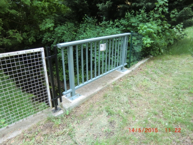 L 793 Straßenbrücke / Fließ nahe Waldfrieden