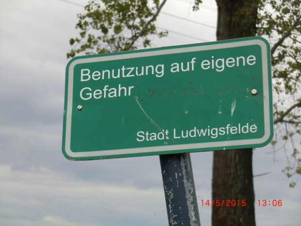 Plattenwegbrücke / Nuthegraben