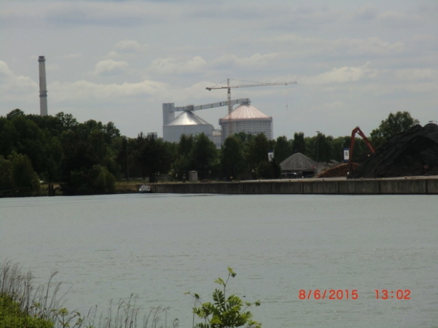 Arbeitswegbrücke / Silo