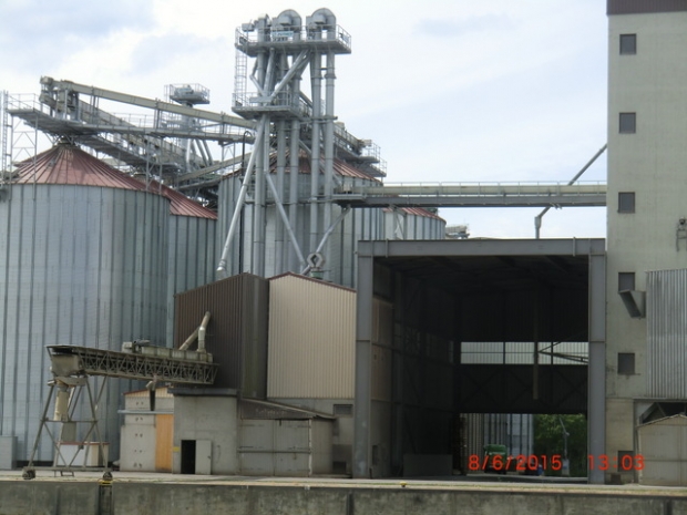 Arbeitswegebrücke Lübeckerstraße Ecke Hafenstraße / Siloanlage