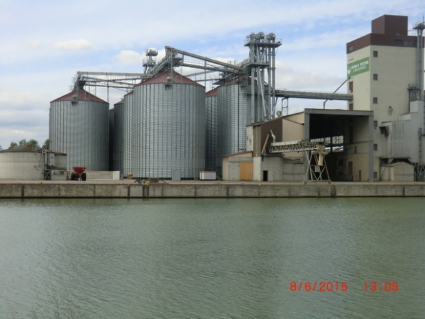 Arbeitswegebrücke Lübeckerstraße Ecke Hafenstraße / Siloanlage