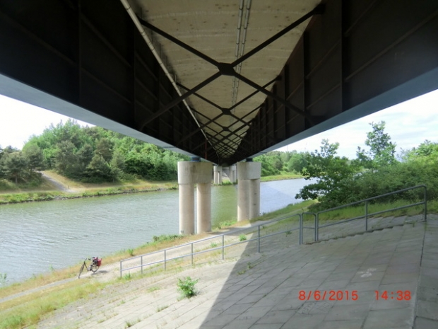 Esterholzer Straßenbrücke / Elbe-Seitenkanal