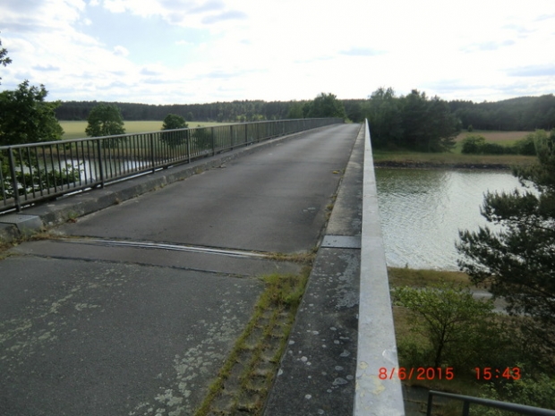 Straßenbrücke nordwestlich Kuckstorf/ Elbe-Seitenkanal