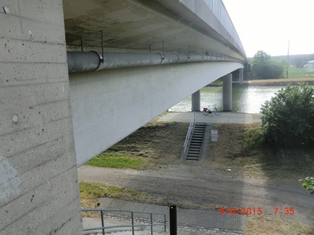 Kanalstraßenbrücke / Elbe-Seitenkanal