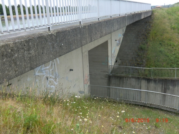 Elbe-Seitekanalbrücke / Eichenpfad