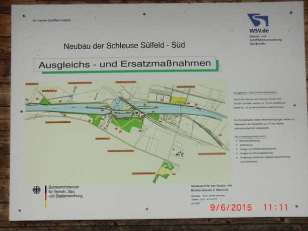 Steuerungshausbrücke der Schleuse Sülfeld Nord / Mittelandkanal