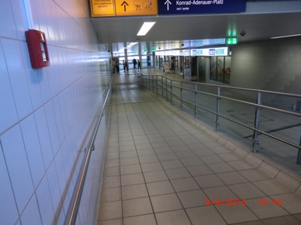 EÜ alle Strecken im Hauptbahnhof Magdeburg / Zugang zu Bahnsteigen