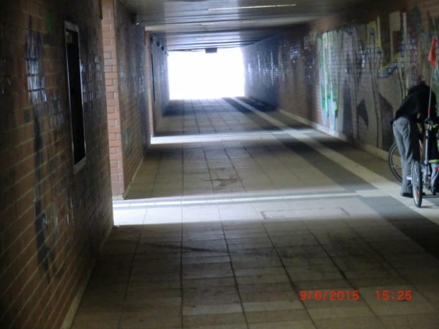 EÜ alle Strecken im Hauptbahnhof Magdeburg / Zugang zu Bahnsteigen