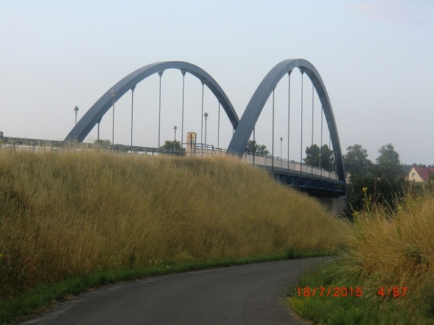 L 24 Haldensleber - Am Grieps Straßenbrücke / Mittellandkanal