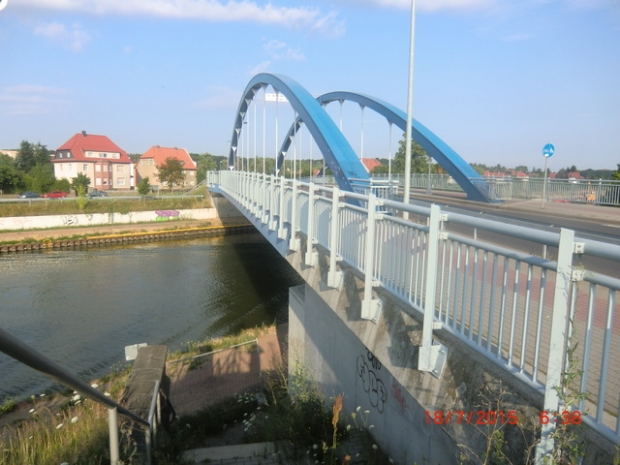 L 24 Süpliner Straßenbrücke / Mittellandkanal