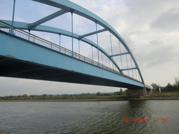 Straßenbrücke Zum Kanal südlich Wedringen / Mittellandkanal
