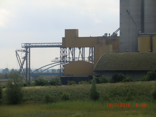  Transportbandbrücke am Silo/ Hafengelände