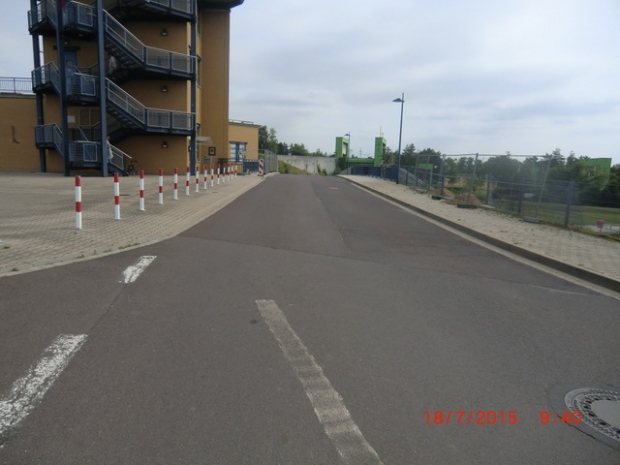 Straßenbrücke zur Schleuse / neuer Schleusenkanal Rothensee