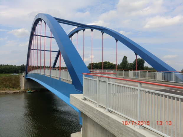 L54 Pareyer Straßenbrücke / Elbe - Havel - Kanal