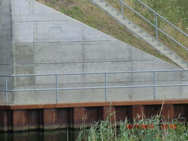 Pareyer Friedens Straßenbrücke / Pareyer Friedens Straße