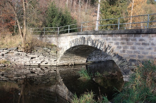Straßenbrücke nördlich Grochwitz / Wisenta