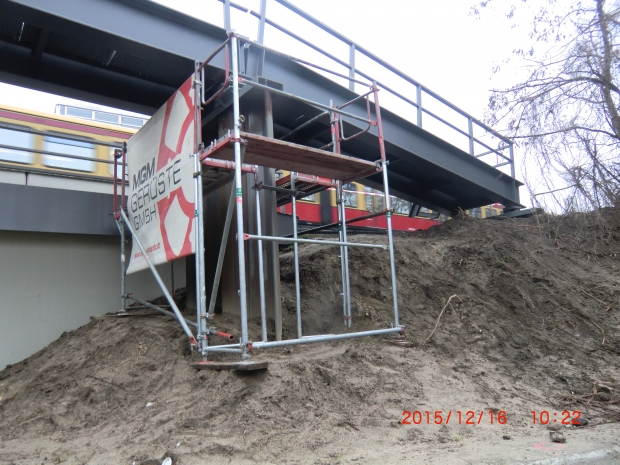 Kabelbrücke / Zufahrt zum Forum Köpenick