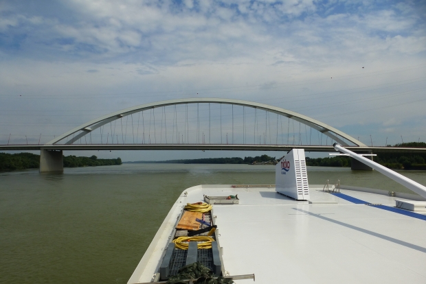 Pentele-Brücke, Bl. v. Süden