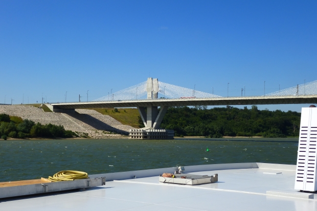 Brücke Neues Europa, Bl. v. O