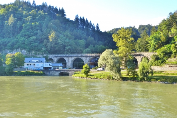 Gießenbach-Viadukt in Grein
