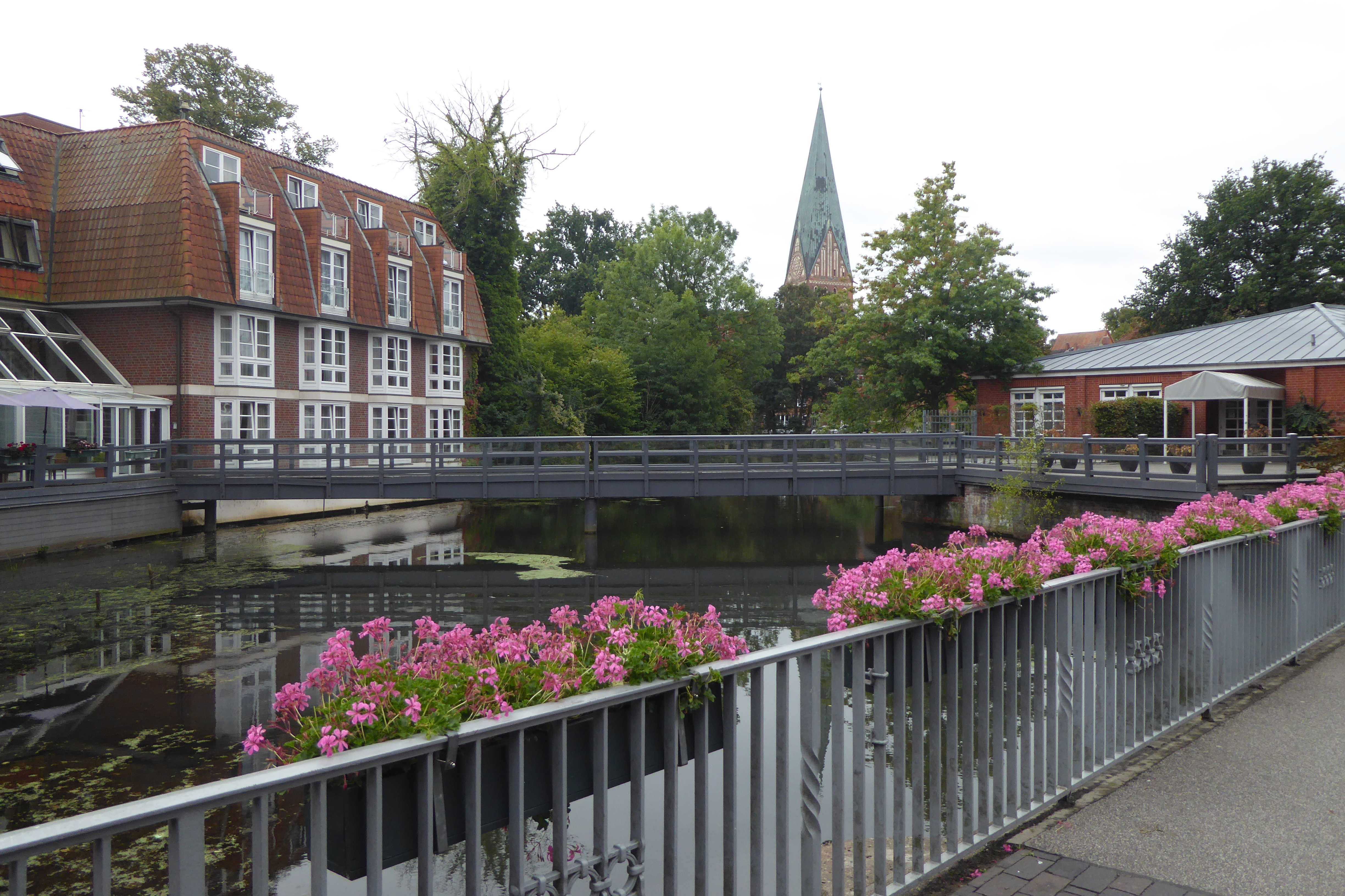Auf der Brausebrücke