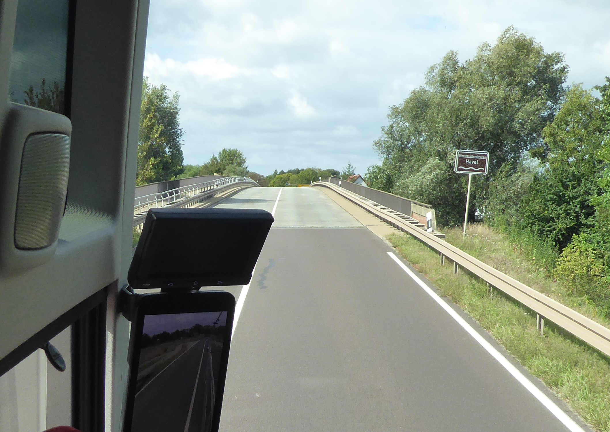 B1-Überfahrt über Westhavellandbrücke in Plaue