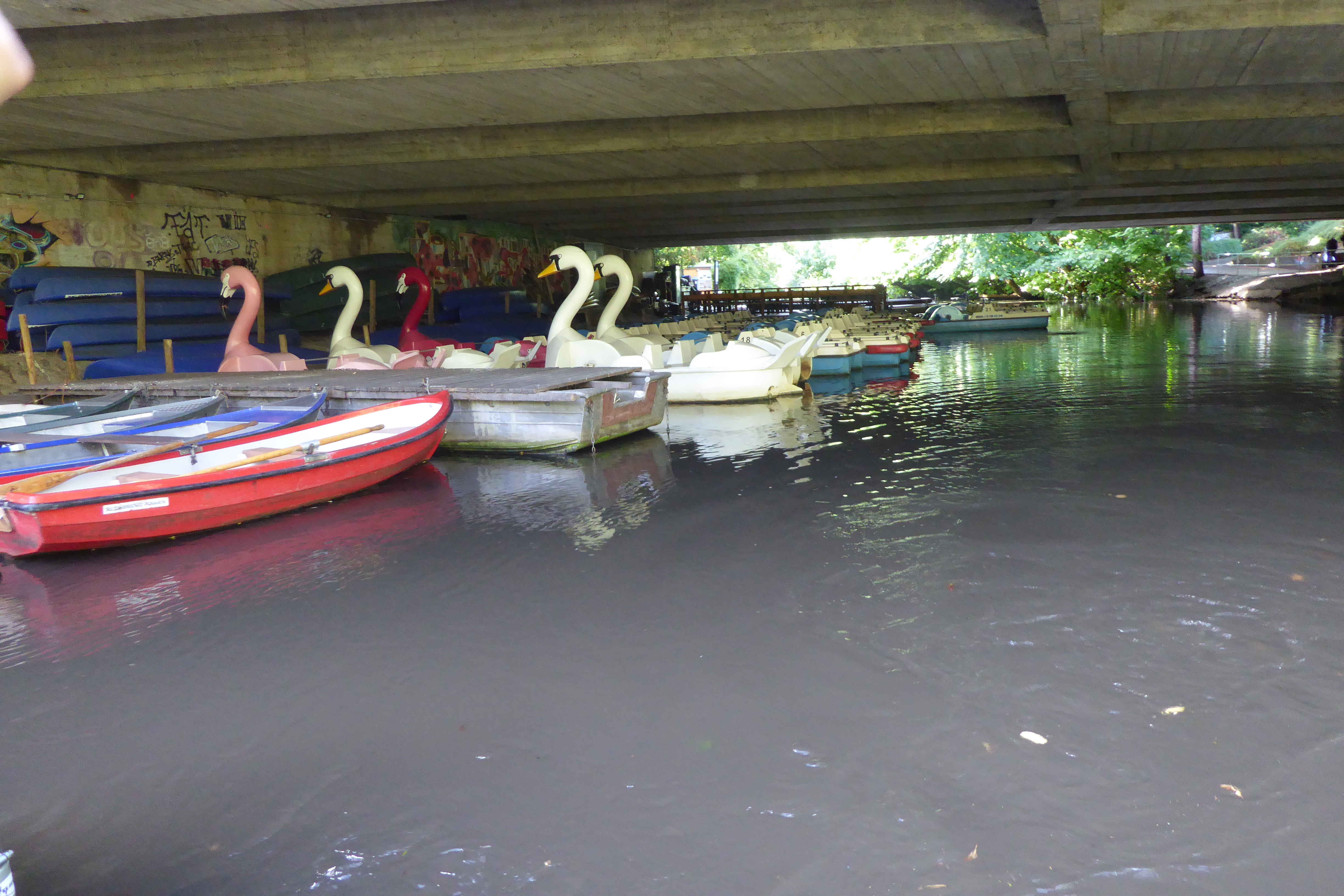 Unter der Ottmer-Brücke in Braunschweig
