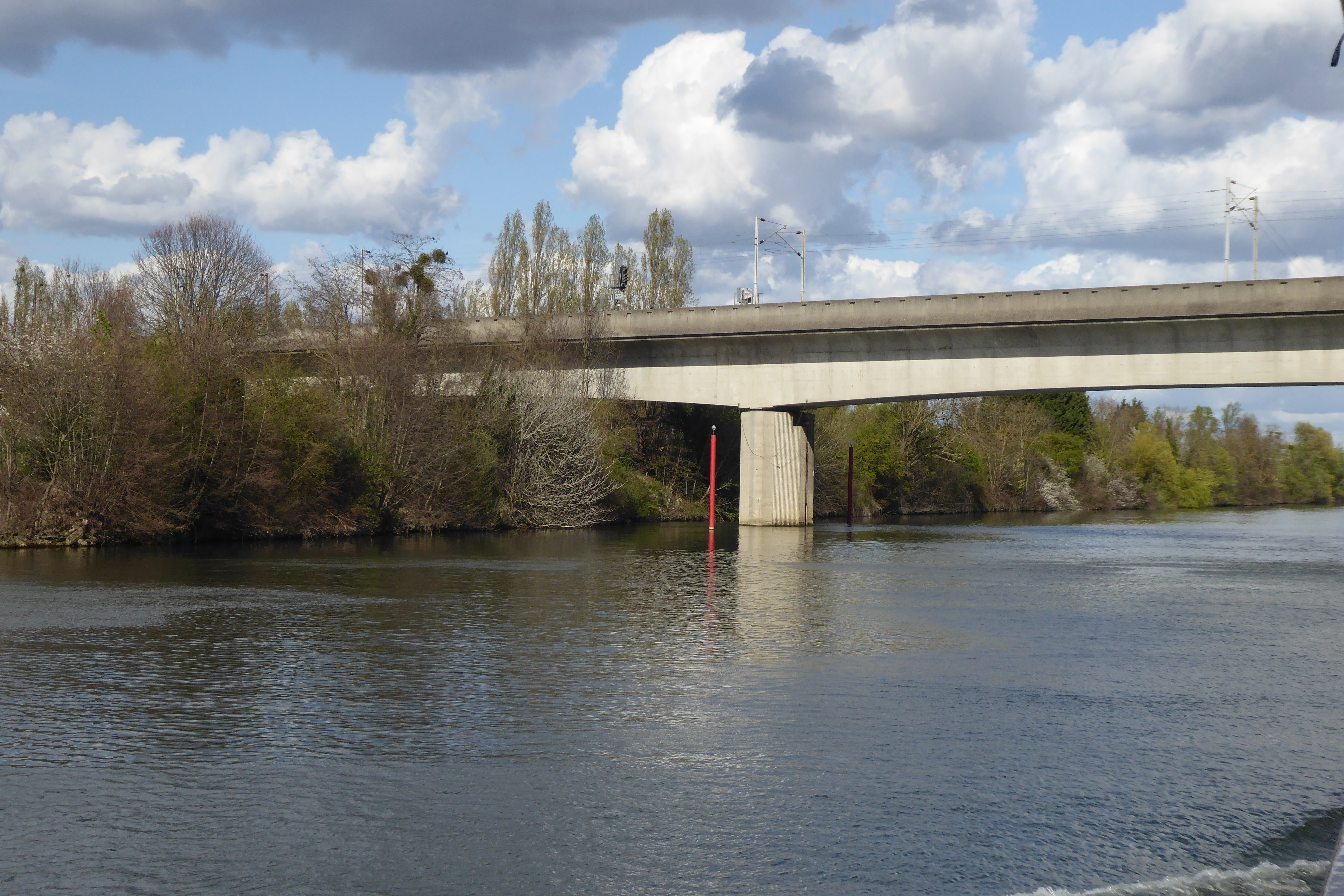 Eisenbahnbrücke über die Seine, Ansicht v. W