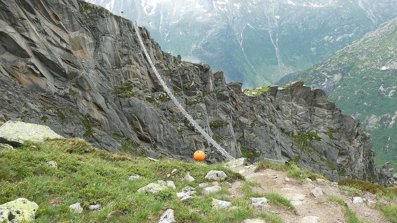 Salbitbrücke von Westen.