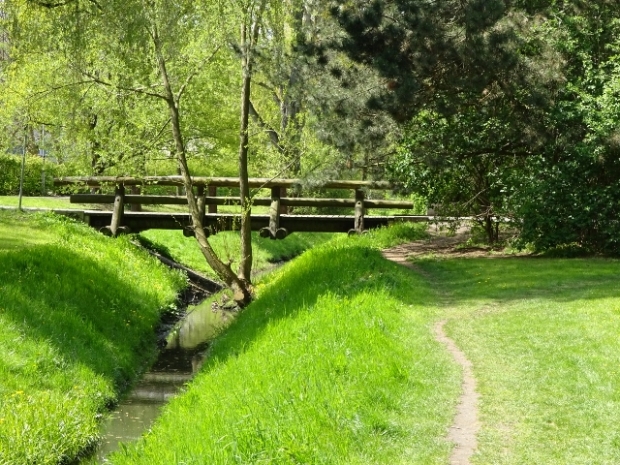 Parkwegbrücke / Fasaneriegraben