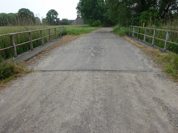 Dorfstraßenbrücke Birkhorst / Brücker Fließ