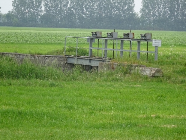 Wehrbrücke / Brücker Fließ